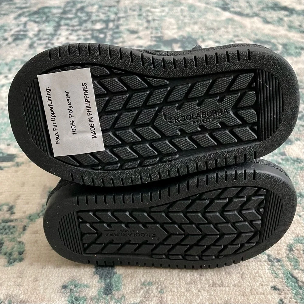 NWOT Black Koolaburra Ugg Boots Toddler Size 6 Bows Slip On Winter Snow